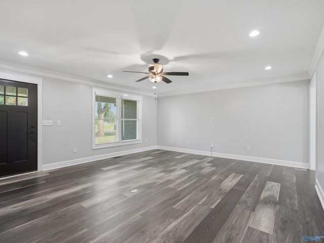 105 Hazelwood Drive, Hazel Green, AL 35750