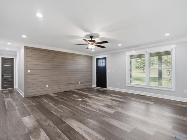 105 Hazelwood Drive, Hazel Green, AL 35750
