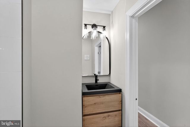 5055 BROWN ST, Philadelphia, PA 19139