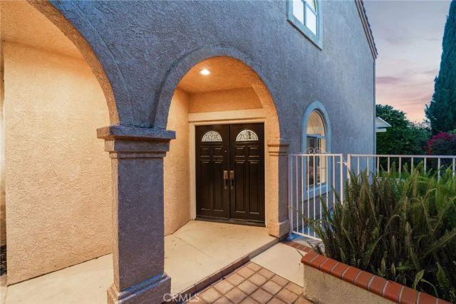 1726 Blossom Court, Newbury Park, CA 91320