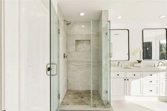 1726 Blossom Court, Newbury Park, CA 91320