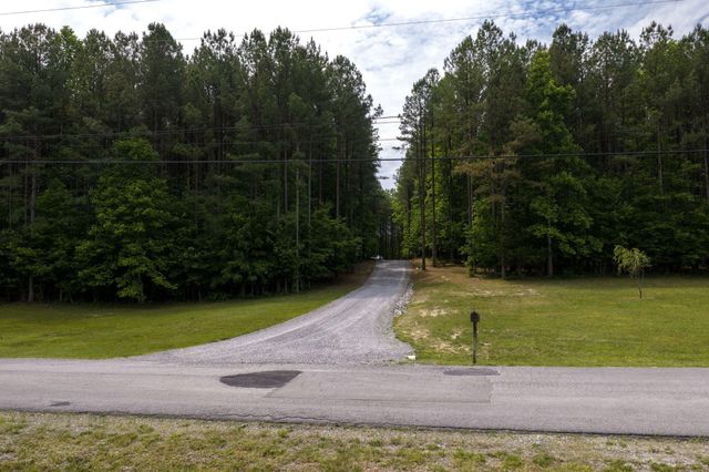 655 Thunder Ridge Drive, South Pittsburg, TN 37380