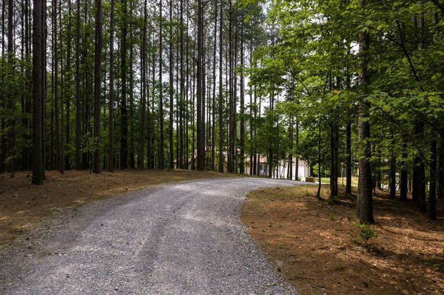 655 Thunder Ridge Drive, South Pittsburg, TN 37380