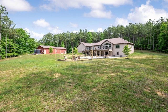 655 Thunder Ridge Drive, South Pittsburg, TN 37380