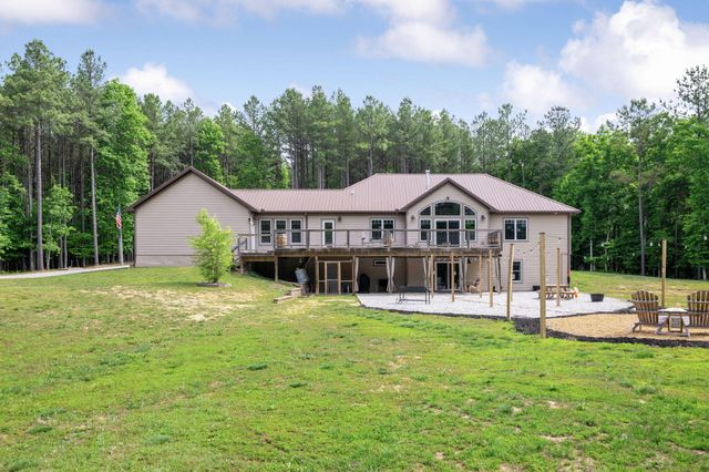 655 Thunder Ridge Drive, South Pittsburg, TN 37380