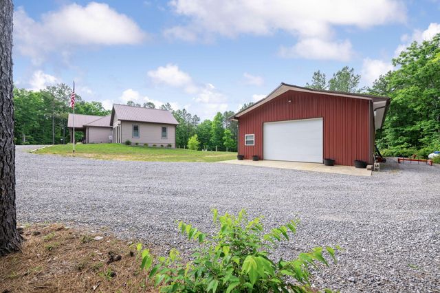 655 Thunder Ridge Drive, South Pittsburg, TN 37380