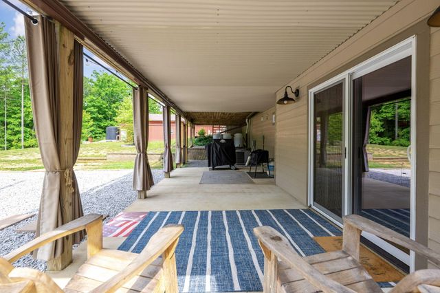 655 Thunder Ridge Drive, South Pittsburg, TN 37380