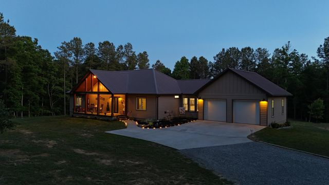 655 Thunder Ridge Drive, South Pittsburg, TN 37380