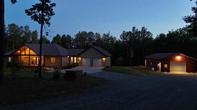 655 Thunder Ridge Drive, South Pittsburg, TN 37380