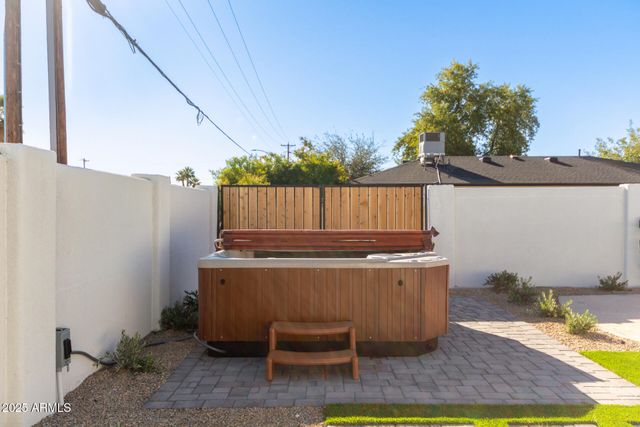 8357 E MONTE VISTA Road, Scottsdale, AZ 85257