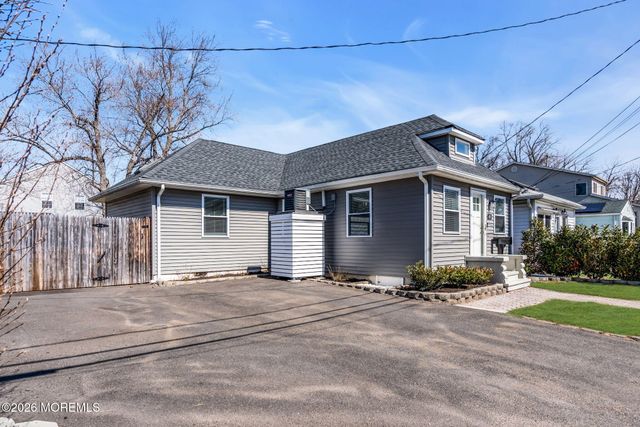 469 Center Avenue, North Middletown, NJ 07748