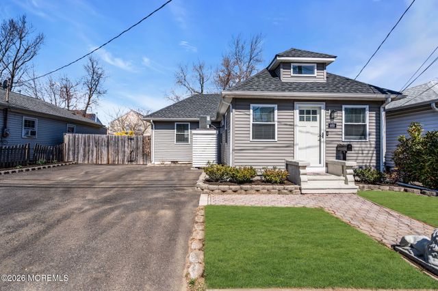 469 Center Avenue, North Middletown, NJ 07748