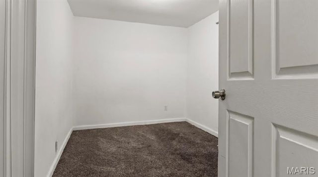 312 Superior Drive, Ferguson, MO 63135