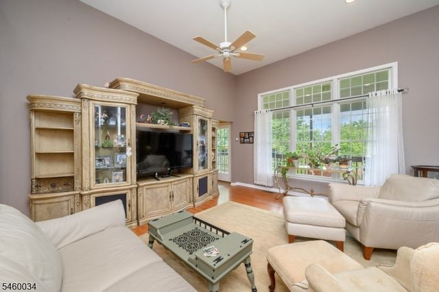 269 Rummel Rd, Holland Twp., NJ 08848