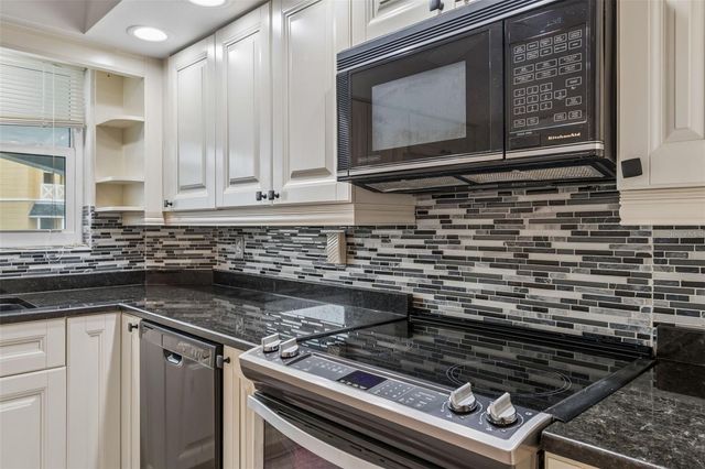 2460 FRANCISCAN DRIVE 16, Clearwater, FL 33763