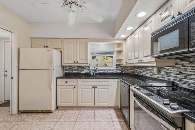 2460 FRANCISCAN DRIVE 16, Clearwater, FL 33763