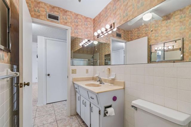 2460 FRANCISCAN DRIVE 16, Clearwater, FL 33763