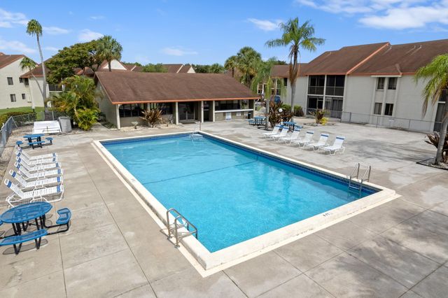 5545 Courtyard Drive, Margate, FL 33063