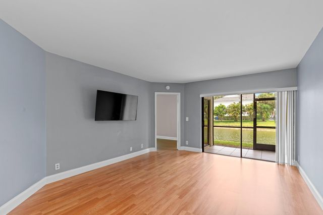 5545 Courtyard Drive, Margate, FL 33063