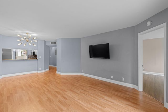 5545 Courtyard Drive, Margate, FL 33063