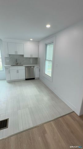 26 Rowan Street 2, Norwalk, CT 06855