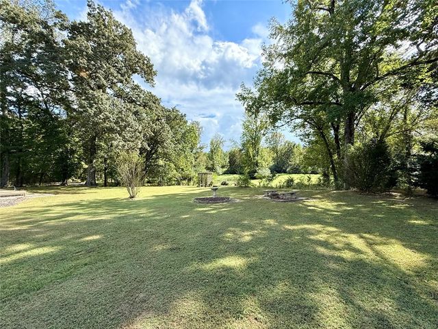 567 Broomfield Road, Dover, AR 72837