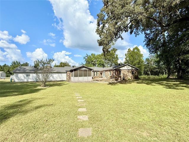 567 Broomfield Road, Dover, AR 72837