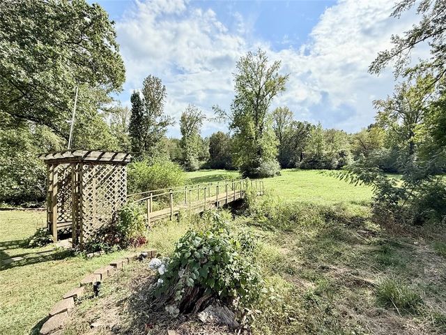 567 Broomfield Road, Dover, AR 72837