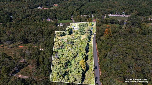 567 Broomfield Road, Dover, AR 72837