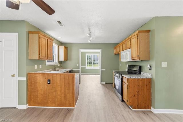 3650 Single Leaf Court, High Point, NC 27265