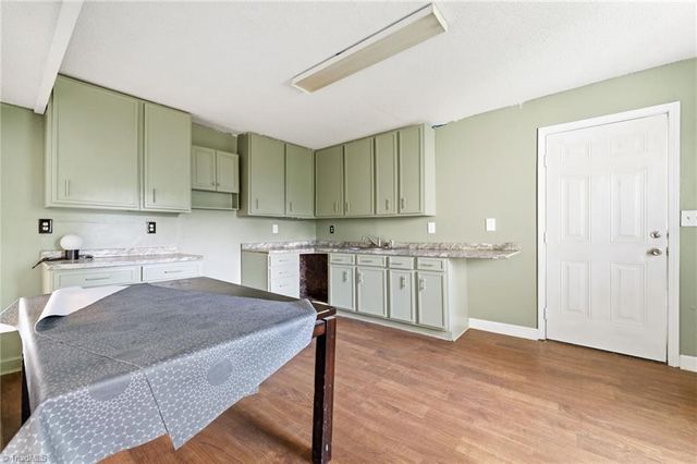 3650 Single Leaf Court, High Point, NC 27265