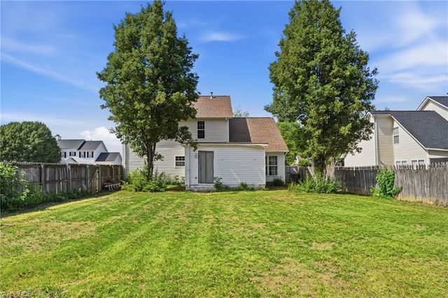 3650 Single Leaf Court, High Point, NC 27265