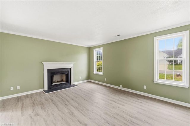 3650 Single Leaf Court, High Point, NC 27265