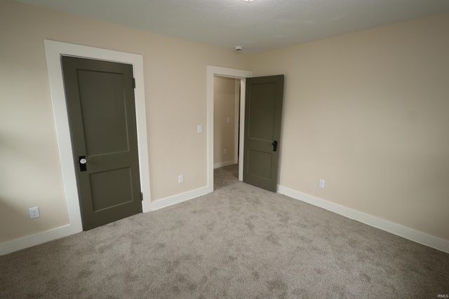 901 Forest Avenue, Fort Wayne, IN 46805