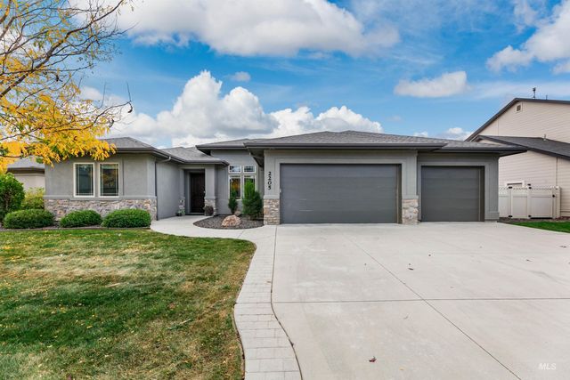 2205 W Verona Dr, Meridian, ID 83646 property photo