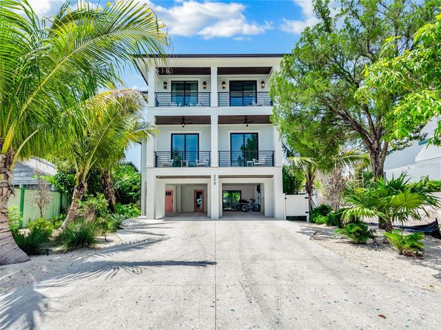 209 GARFIELD DRIVE, Sarasota, FL 34236