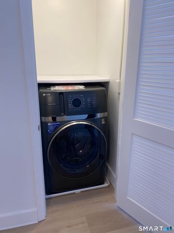 65 Prospect Street 6503, Stamford, CT 06901