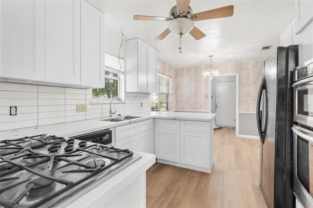 8903 Roos Road, Houston, TX 77036