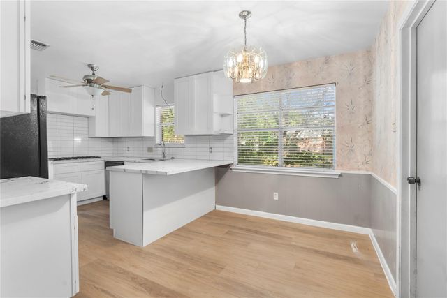 8903 Roos Road, Houston, TX 77036