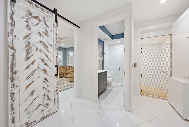 112 Water Club Court N, North Palm Beach, FL 33408