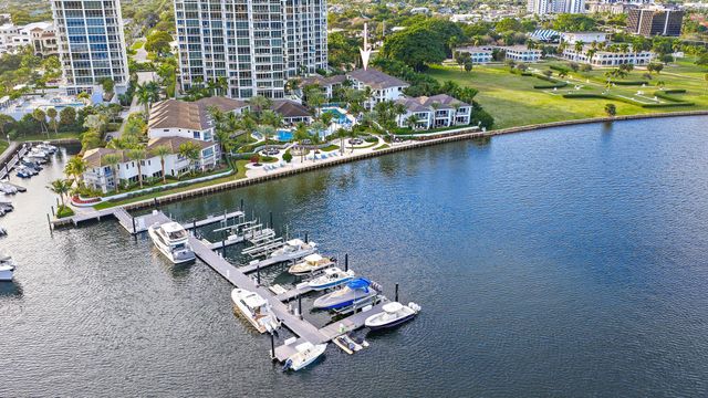 112 Water Club Court N, North Palm Beach, FL 33408