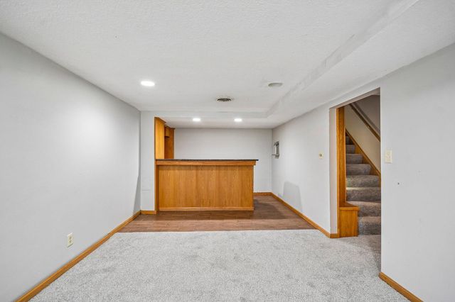 961 Livingston Avenue, West Saint Paul, MN 55118