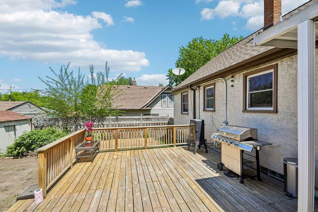 961 Livingston Avenue, West Saint Paul, MN 55118