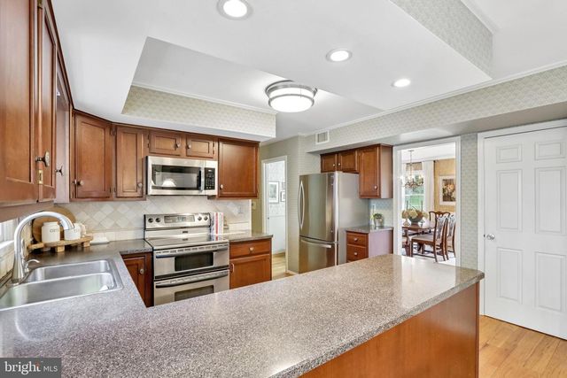 219 WILTSHIRE DR, Kennett Square, PA 19348