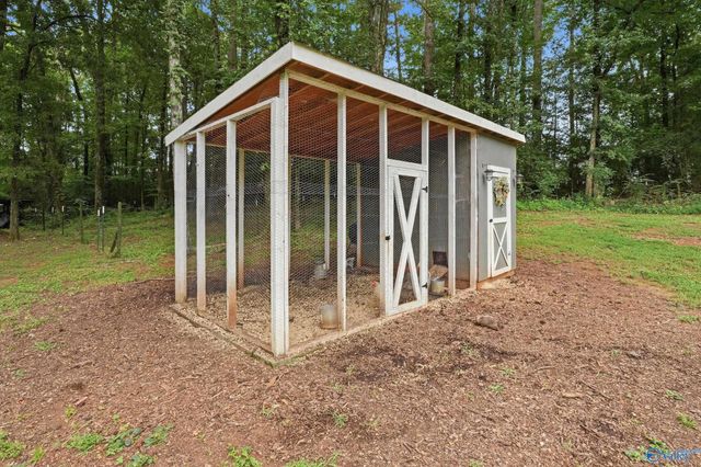 283 Mimi Lane, Toney, AL 35773