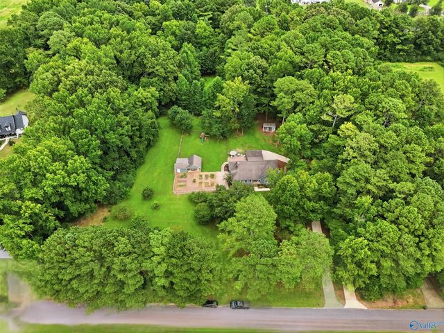 283 Mimi Lane, Toney, AL 35773