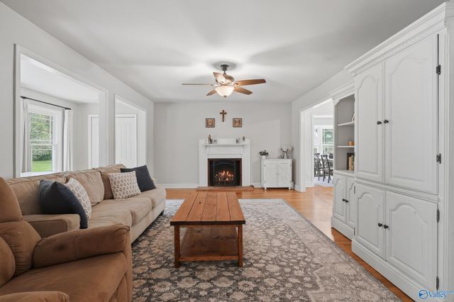 283 Mimi Lane, Toney, AL 35773