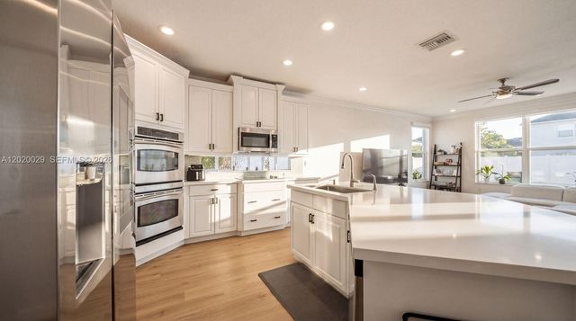 9985 Marsala Way, Delray Beach, FL 33446