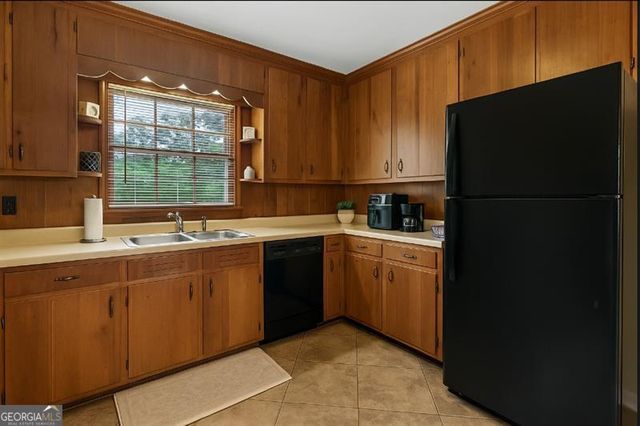 3061 General Lee, Macon, GA 31204