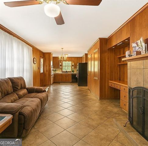 3061 General Lee, Macon, GA 31204